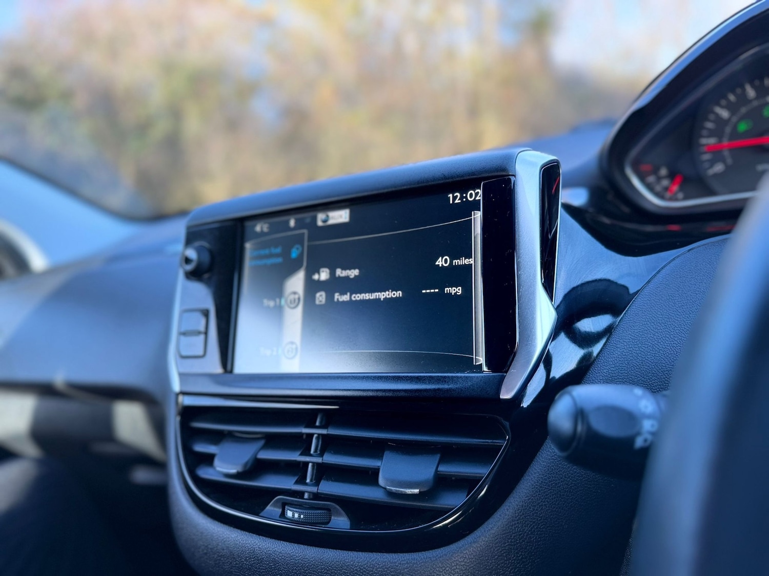 Used Peugeot 208 2014 for sale - 77033528: Photo 28