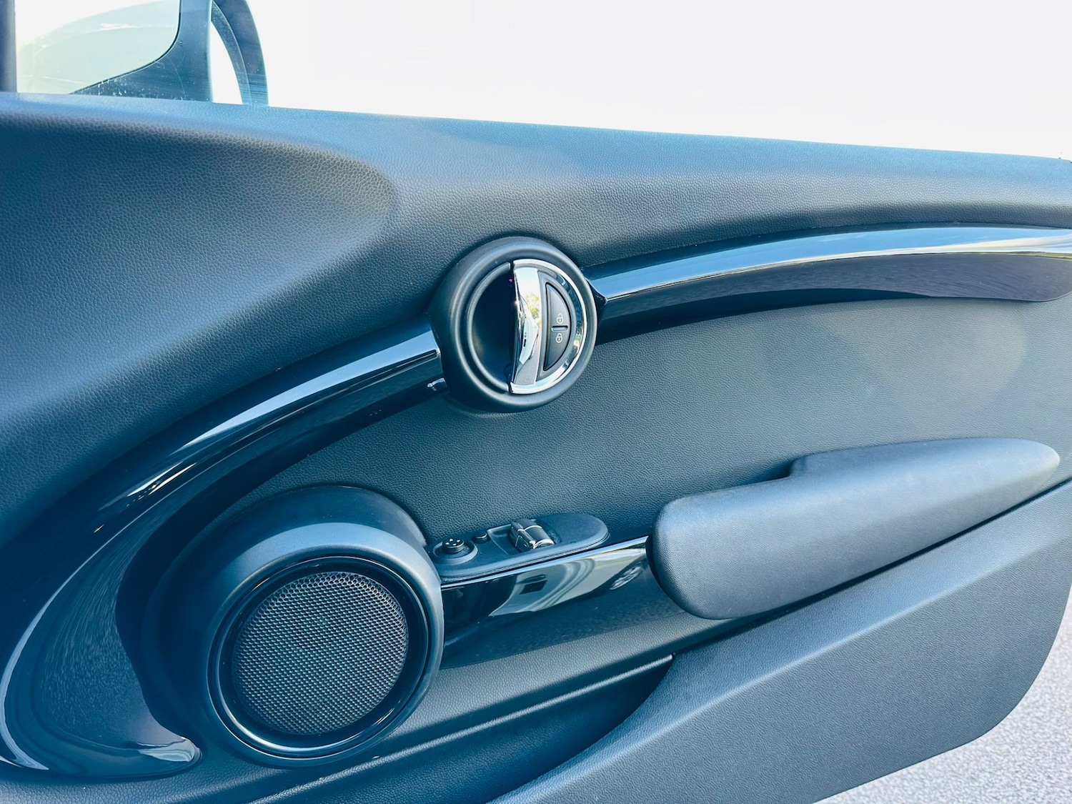 Used MINI Hatch 2015 for sale - 77033595: Photo 50