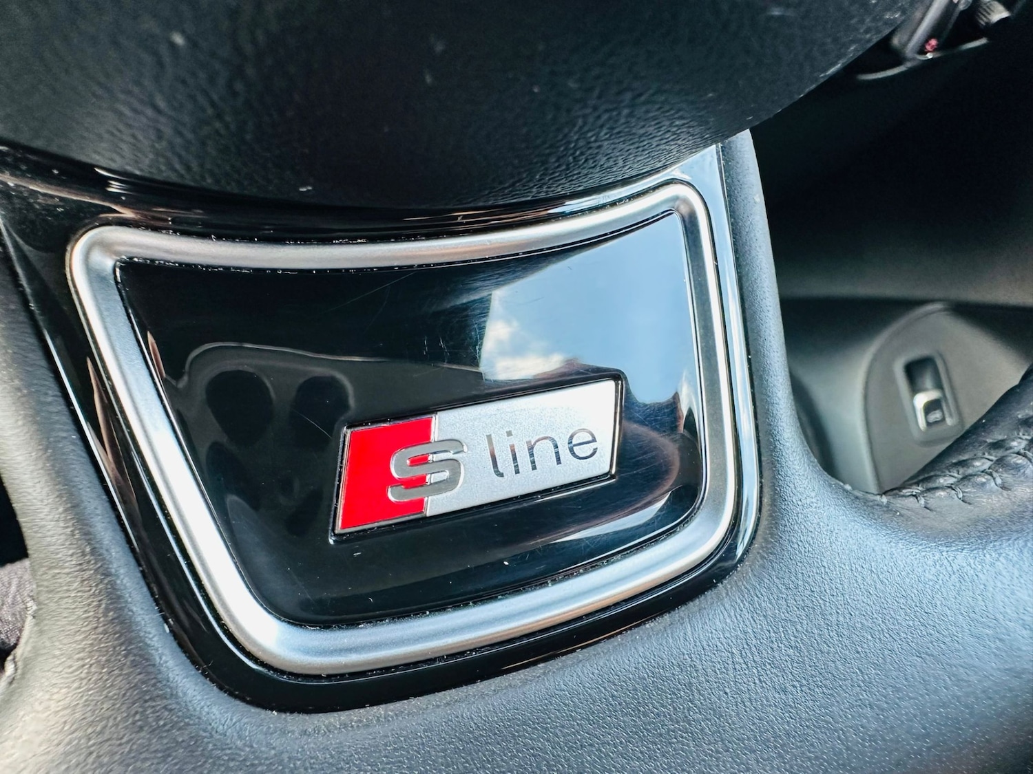 Used Audi Q5 2012 for sale - 77033699: Photo 51