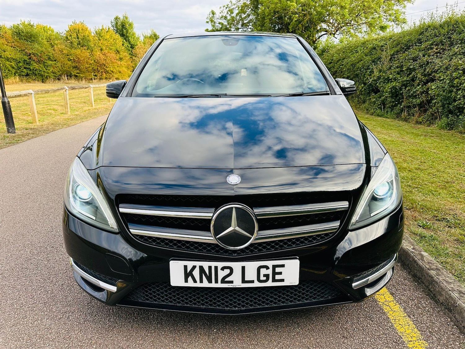 Used Mercedes-Benz B Class 2012 for sale - 76689430: Photo 14