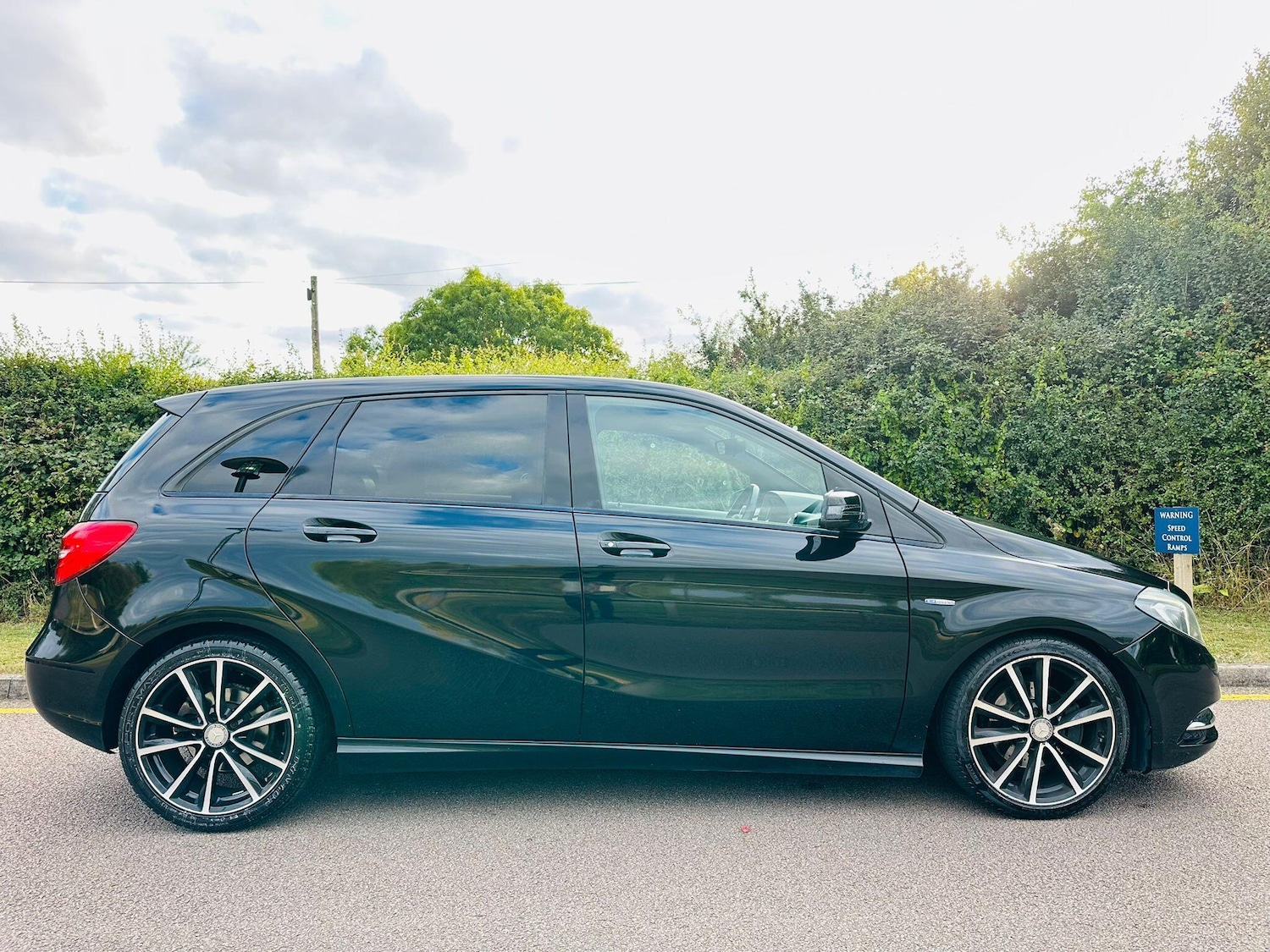 Used Mercedes-Benz B Class 2012 for sale - 76689430: Photo 16