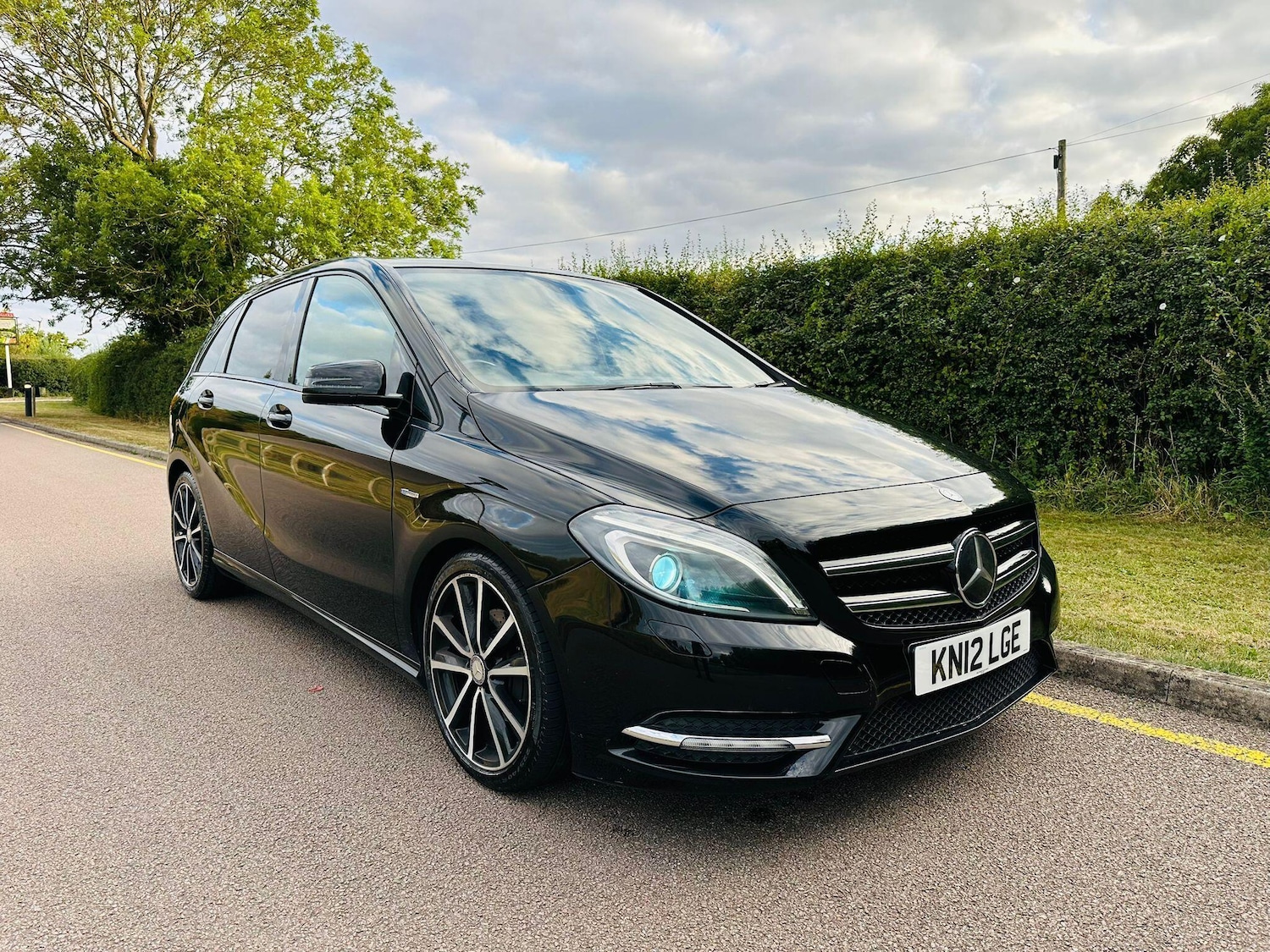 Used Mercedes-Benz B Class 2012 for sale - 76689430: Photo 4