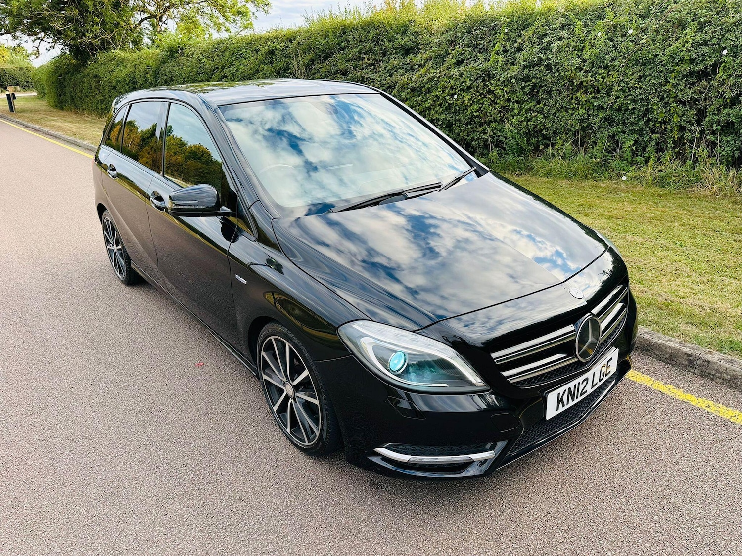 Used Mercedes-Benz B Class 2012 for sale - 76689430: Photo 5