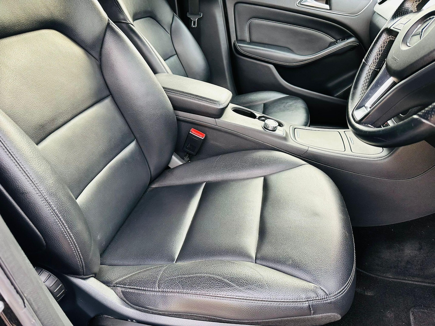 Used Mercedes-Benz B Class 2012 for sale - 76689430: Photo 51