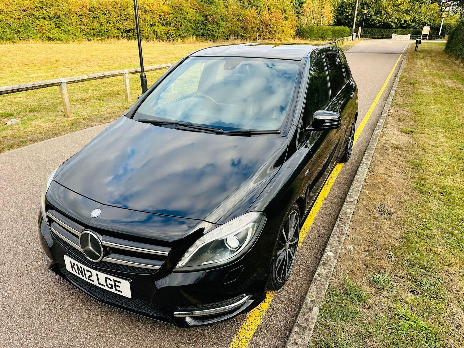 Used Mercedes-Benz B Class 2012 for sale - 76689430: Photo 6