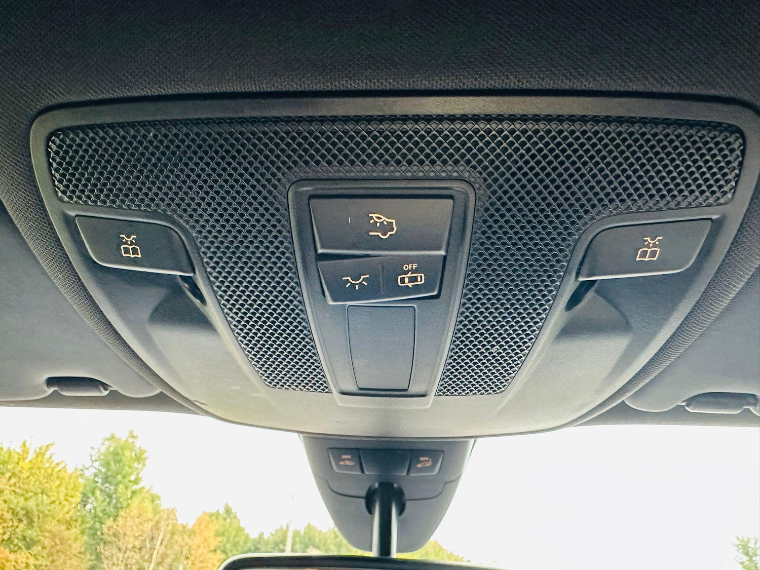 Used Mercedes-Benz B Class 2012 for sale - 76689430: Photo 60