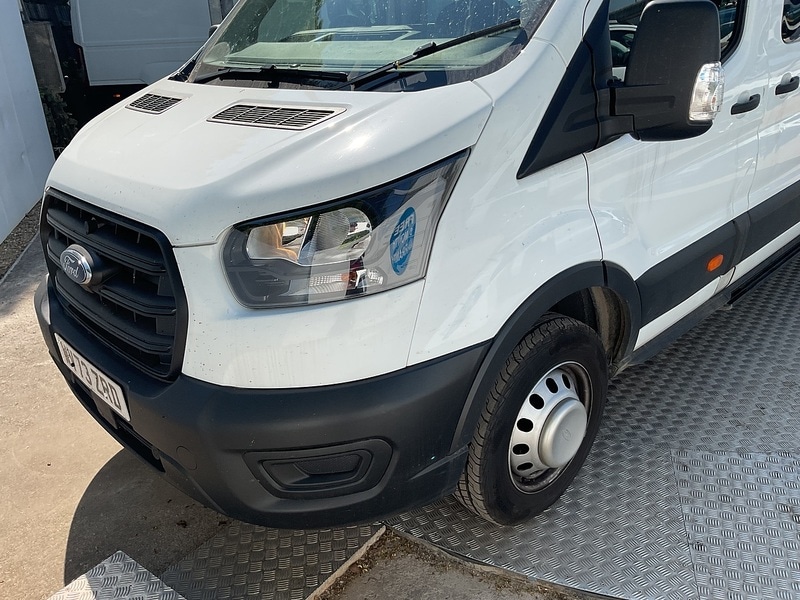 Vehicle 28