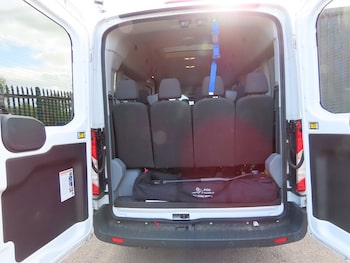 Used Ford Transit 2017 for sale - 76081393: Photo 2