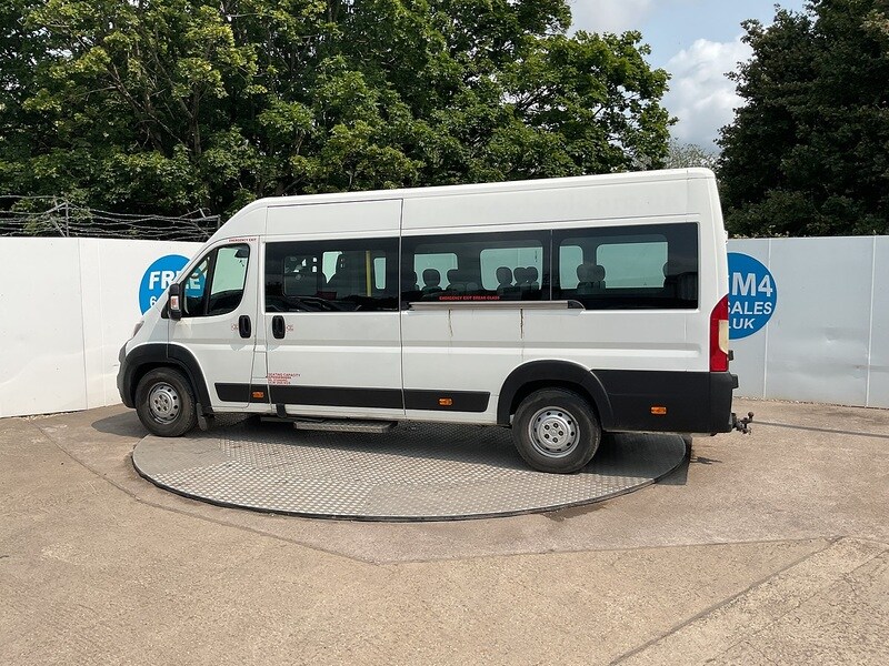 Vehicle 29