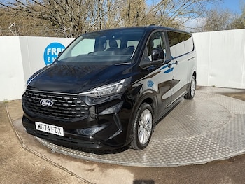 Used Ford Tourneo Custom 2024 for sale - 78712088: Photo