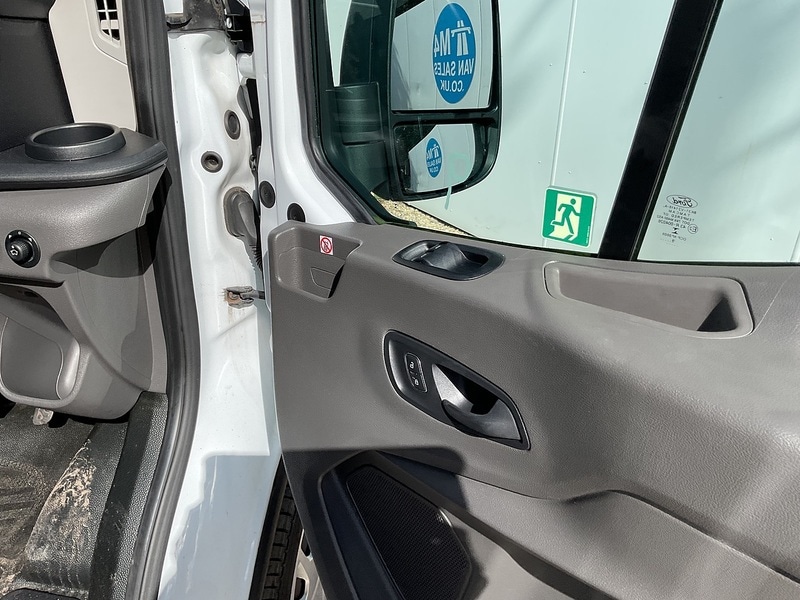 Used Ford Transit 2019 for sale - 75777921: Photo 47