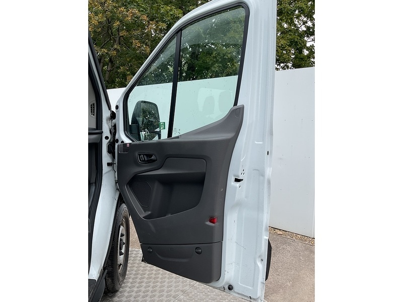 Vehicle 29