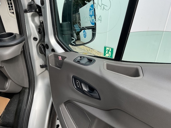 Used Ford Transit 2019 for sale - 76323782: Photo 48
