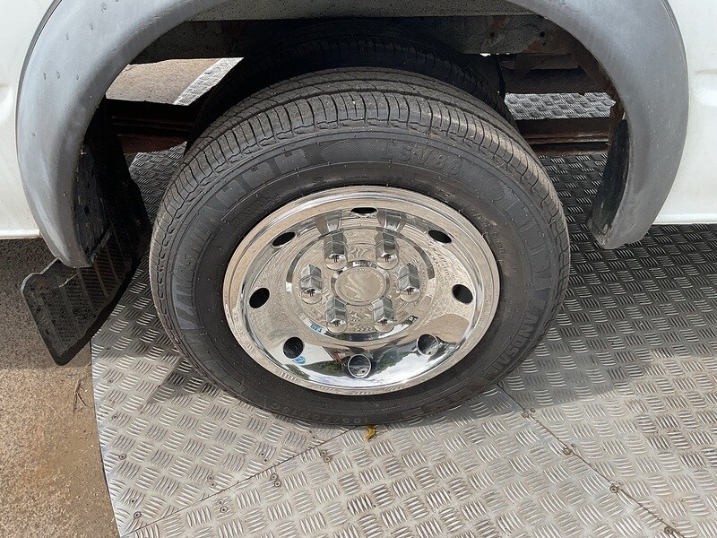 Vehicle 29