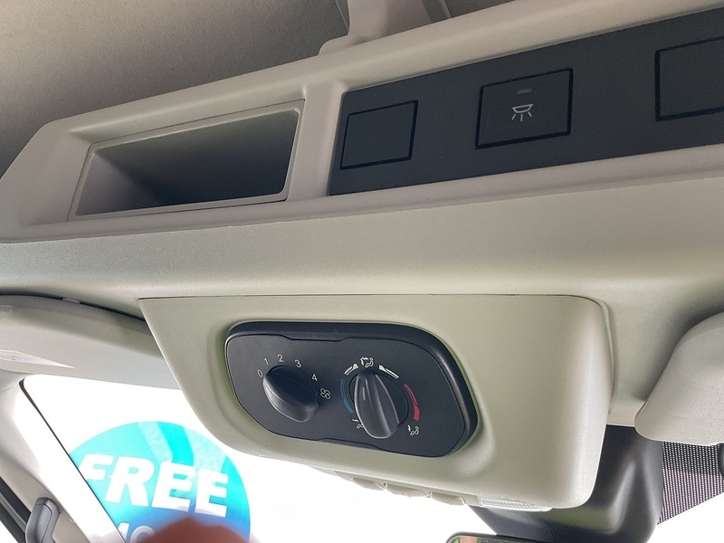 Used Ford Transit 2018 for sale - 76029760: Photo 45