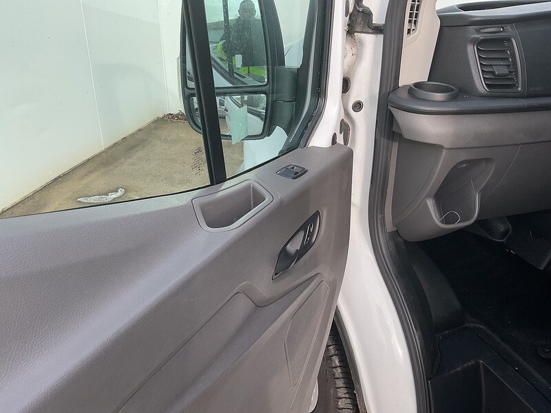 Used Ford Transit 2019 for sale - 77200928: Photo 65