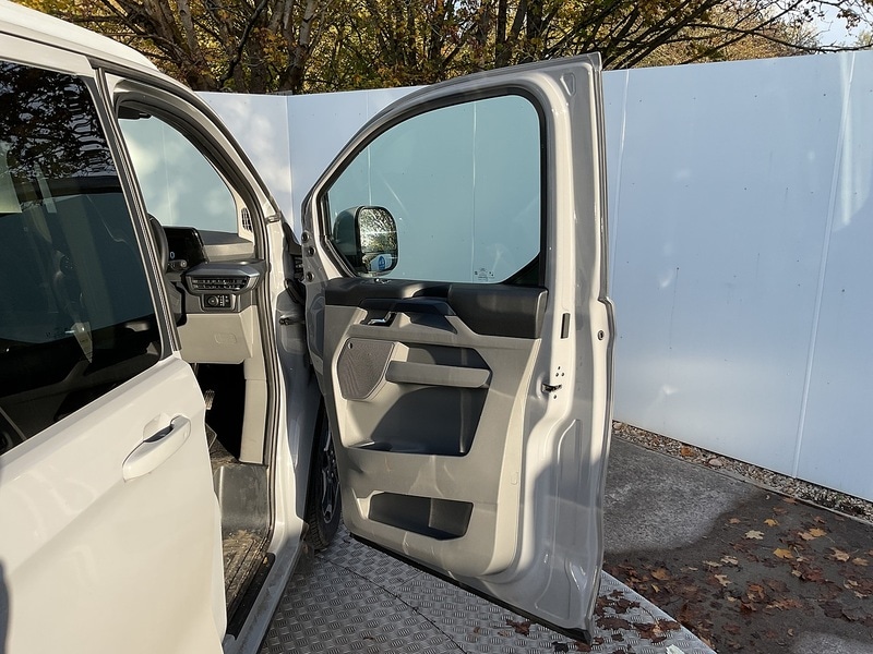 Used Ford Tourneo Custom 2025 for sale - 77114213: Photo 50