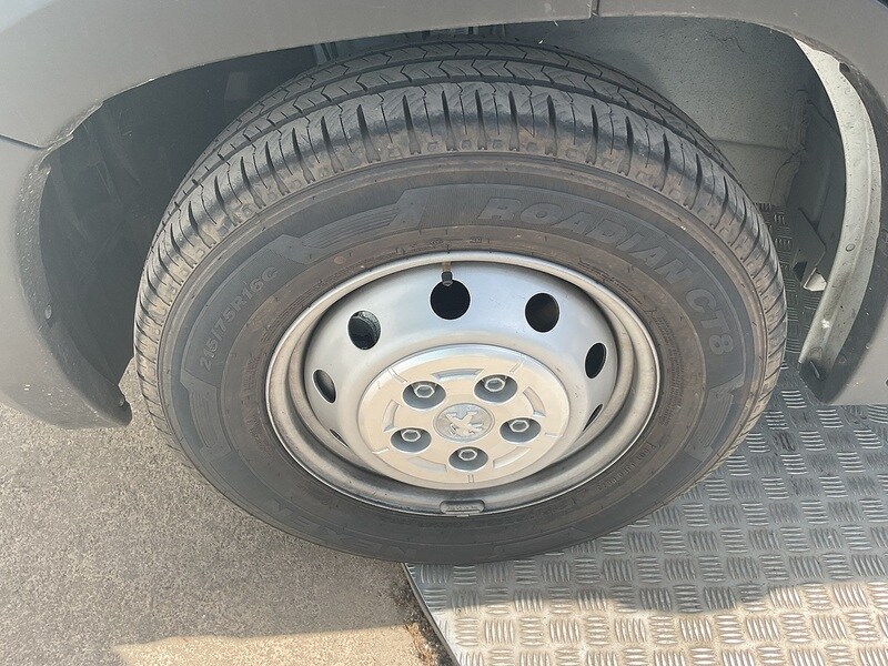 Vehicle 41