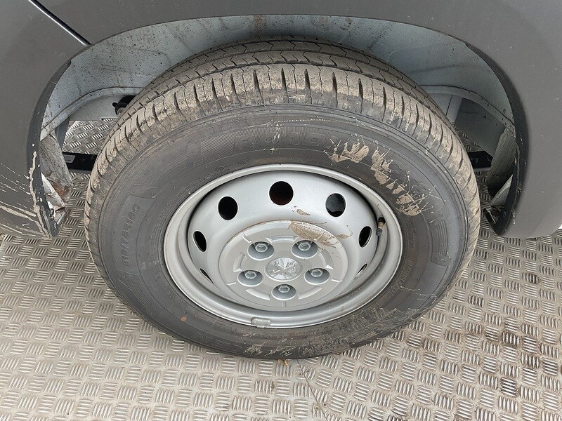 Vehicle 31
