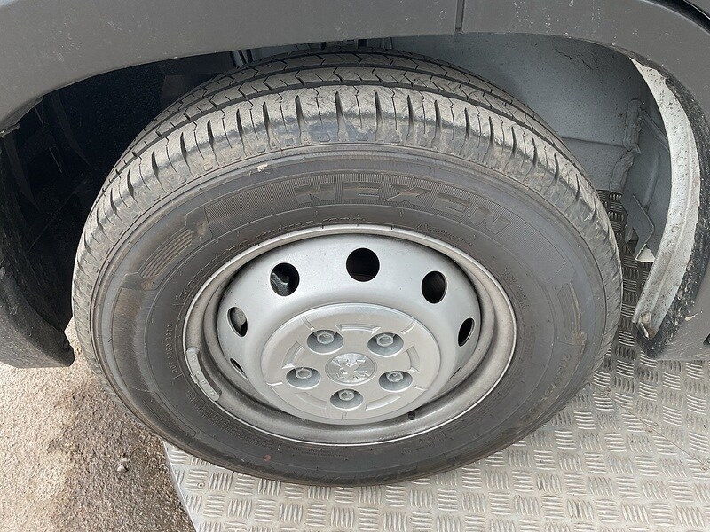 Vehicle 41
