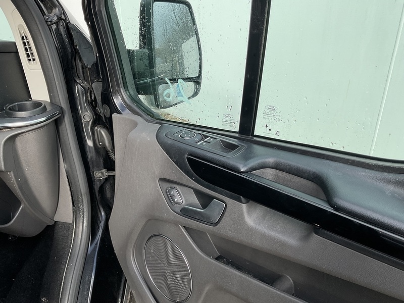 Used Ford Tourneo Custom 2022 for sale - 77622021: Photo 61