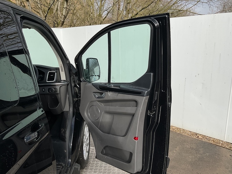 Used Ford Tourneo Custom 2022 for sale - 77622021: Photo 64