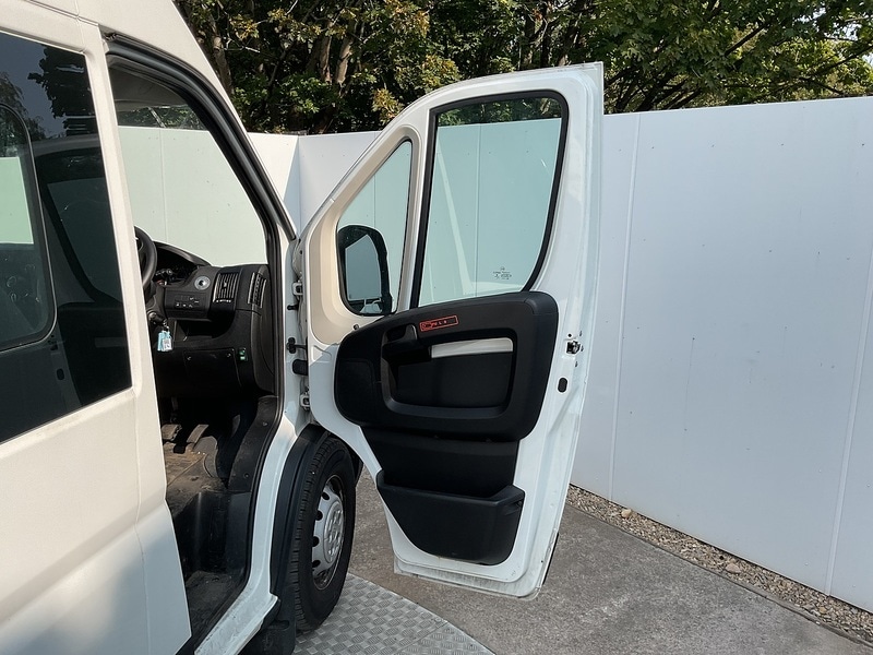Vehicle 42