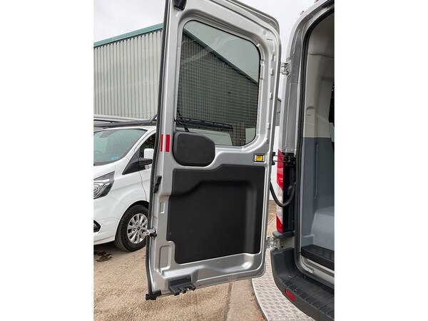 Used Ford Transit 2018 for sale - 76102100: Photo 40