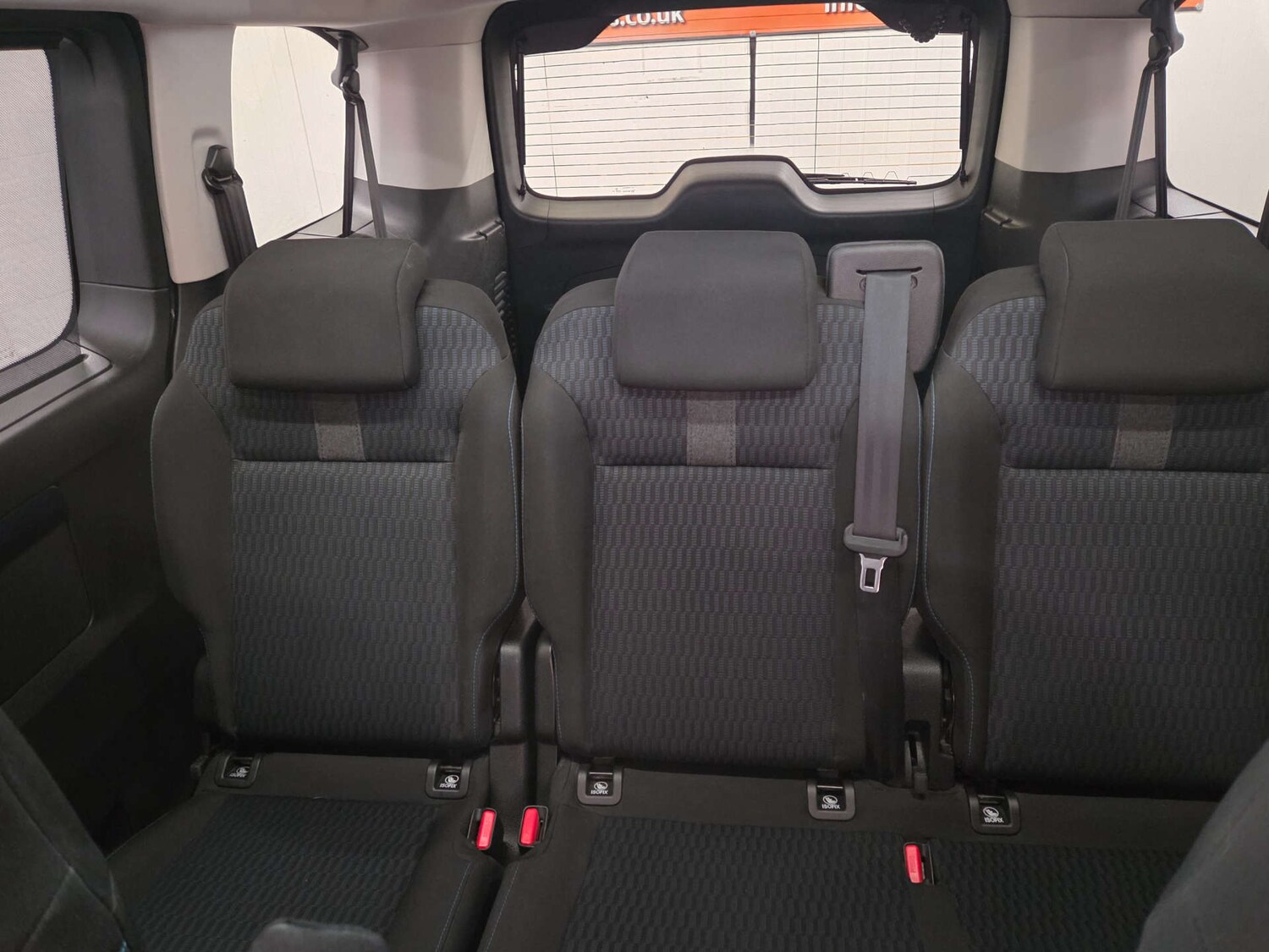 Used Peugeot Traveller 2017 for sale - 77470076: Photo 20