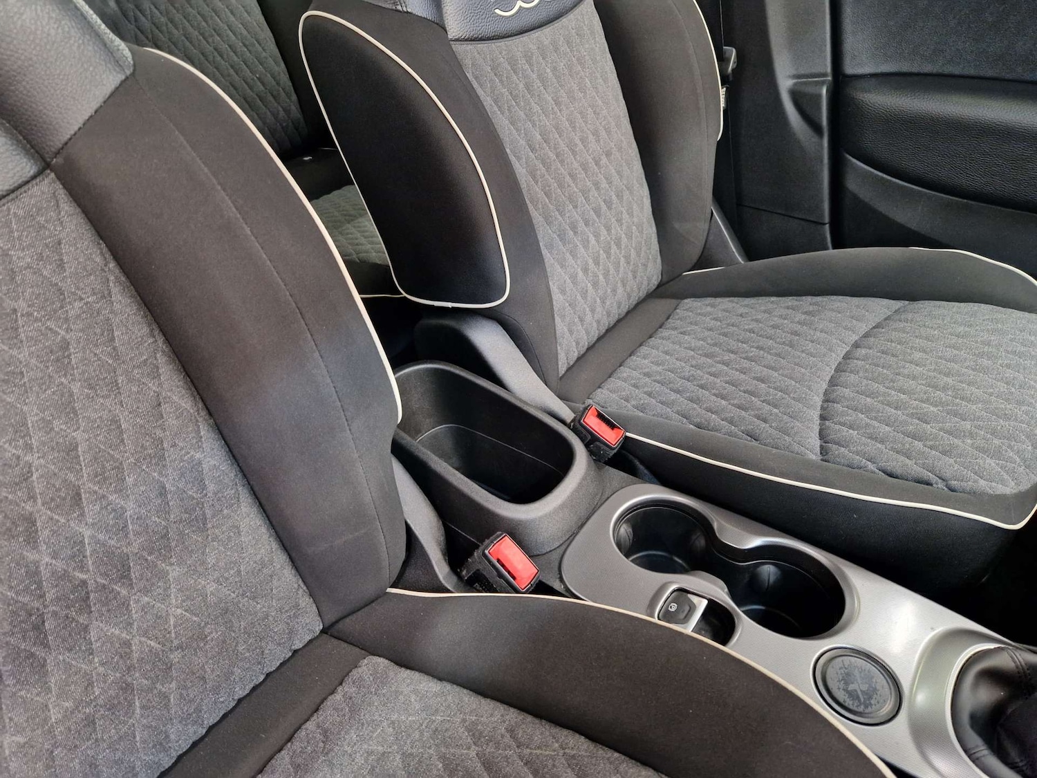 Used Fiat 500X 2018 for sale - 76600611: Photo 30