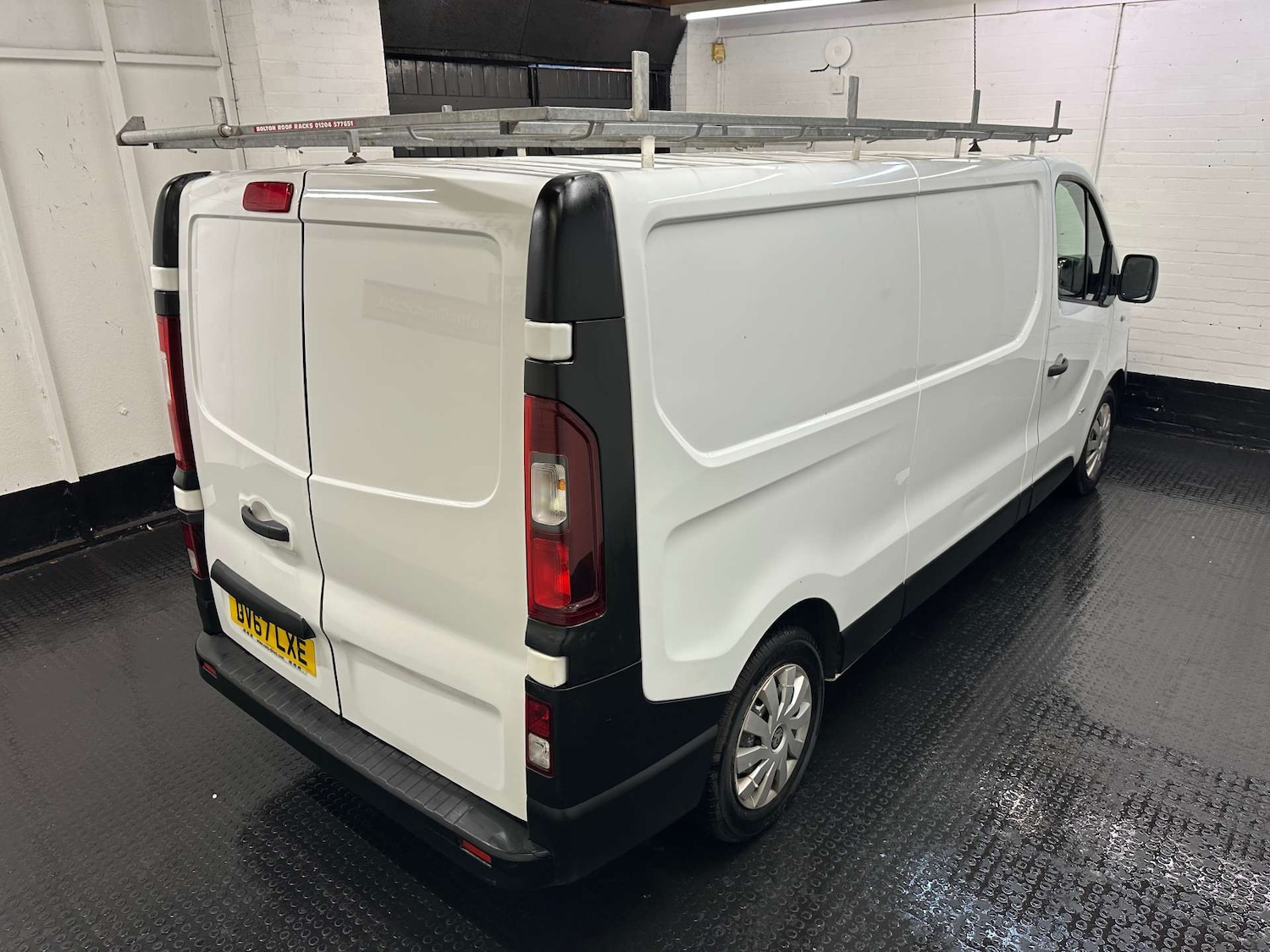 Used Vauxhall Vivaro 2017 for sale - 76159793: Photo 13
