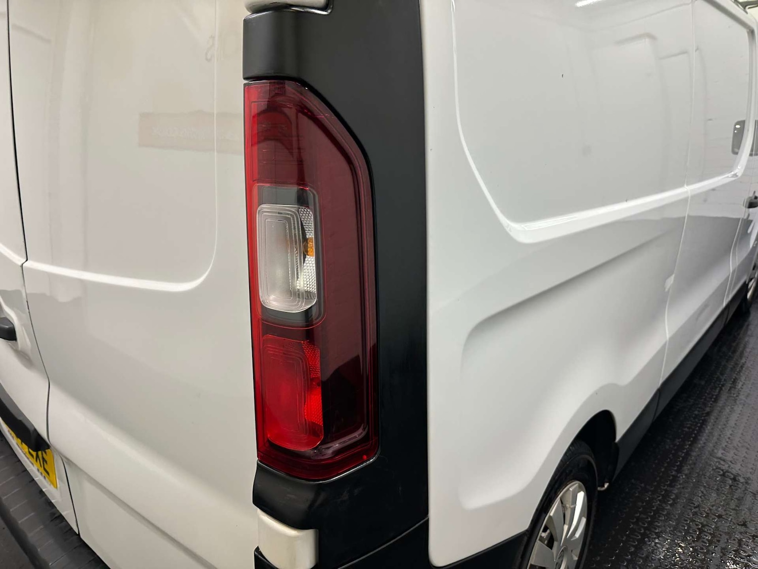 Used Vauxhall Vivaro 2017 for sale - 76159793: Photo 14