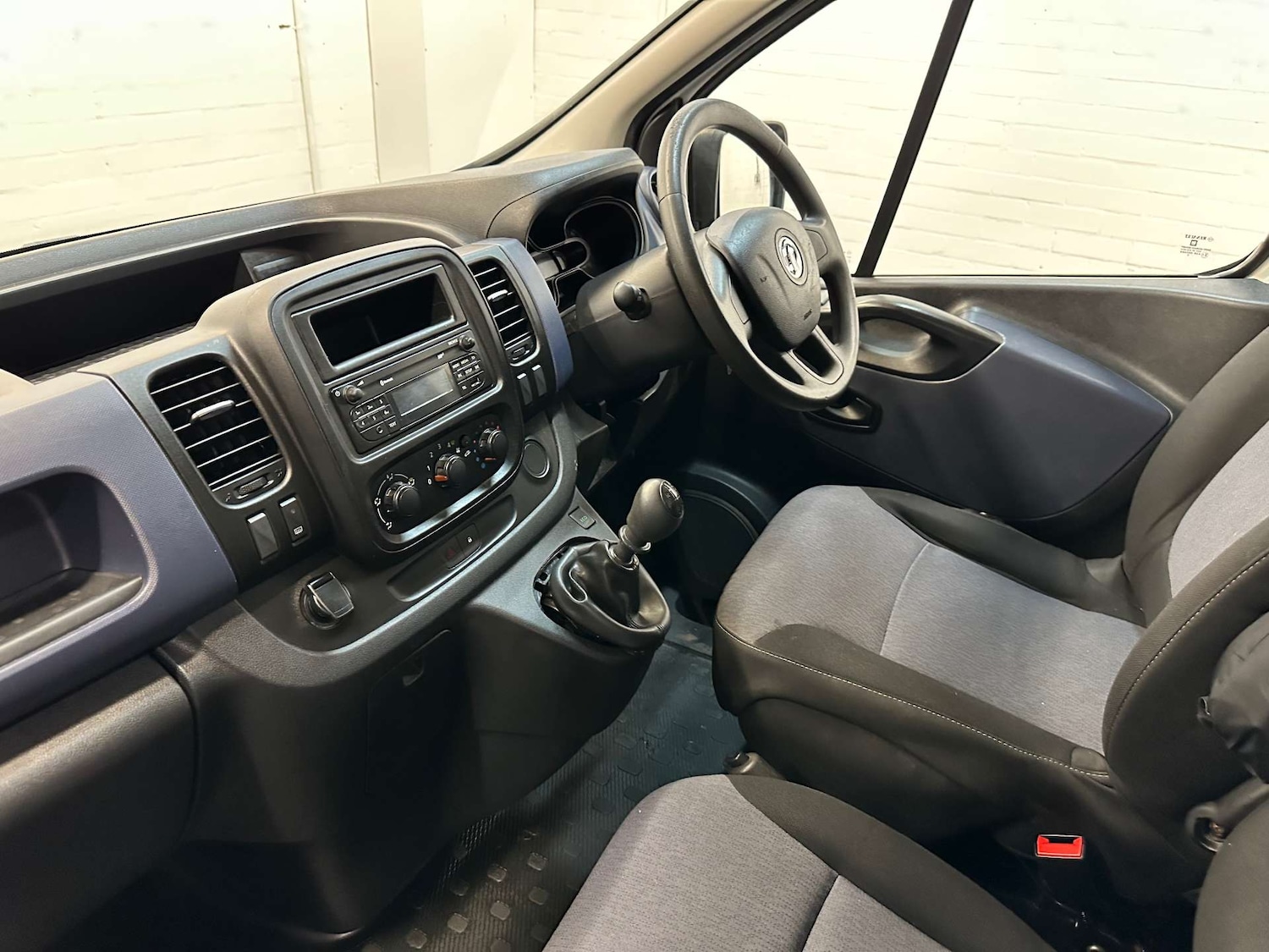 Used Vauxhall Vivaro 2017 for sale - 76159793: Photo 23