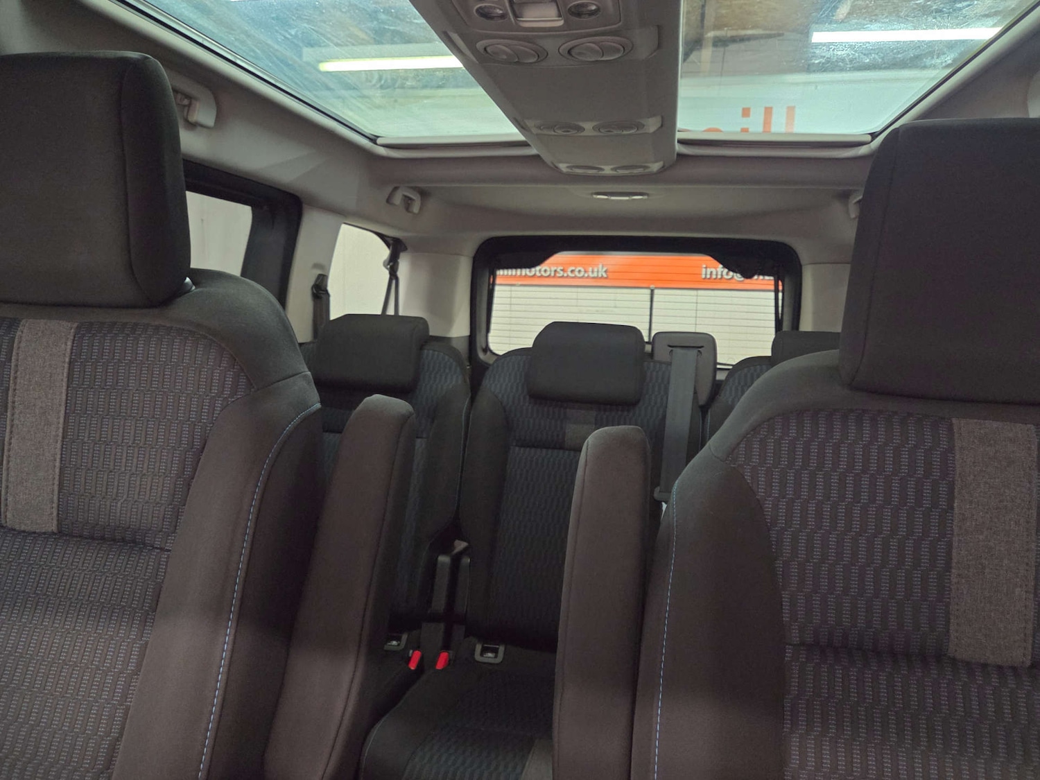 Used Peugeot Traveller 2017 for sale - 77127308: Photo 19