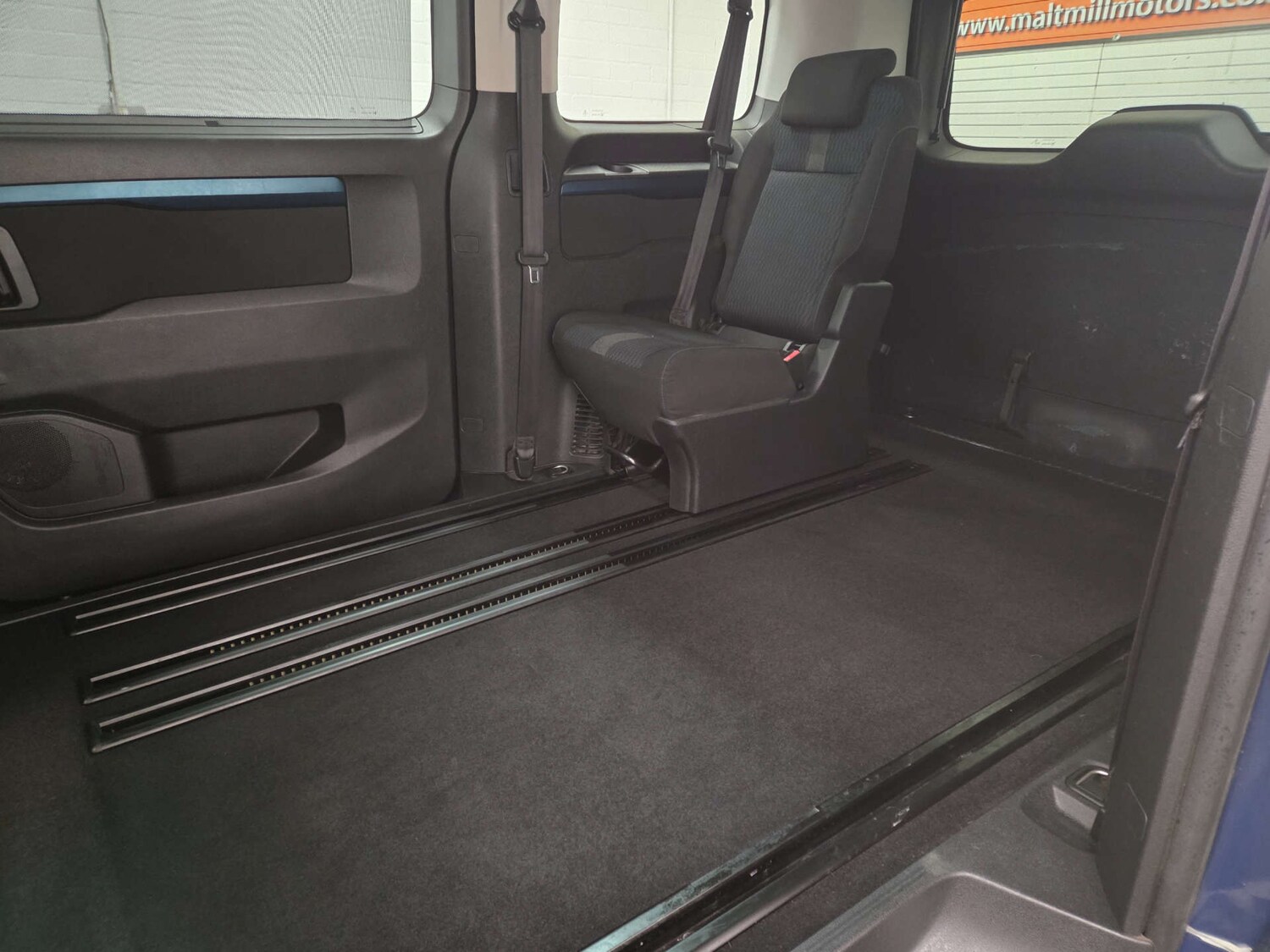 Used Peugeot Traveller 2017 for sale - 77127308: Photo 37