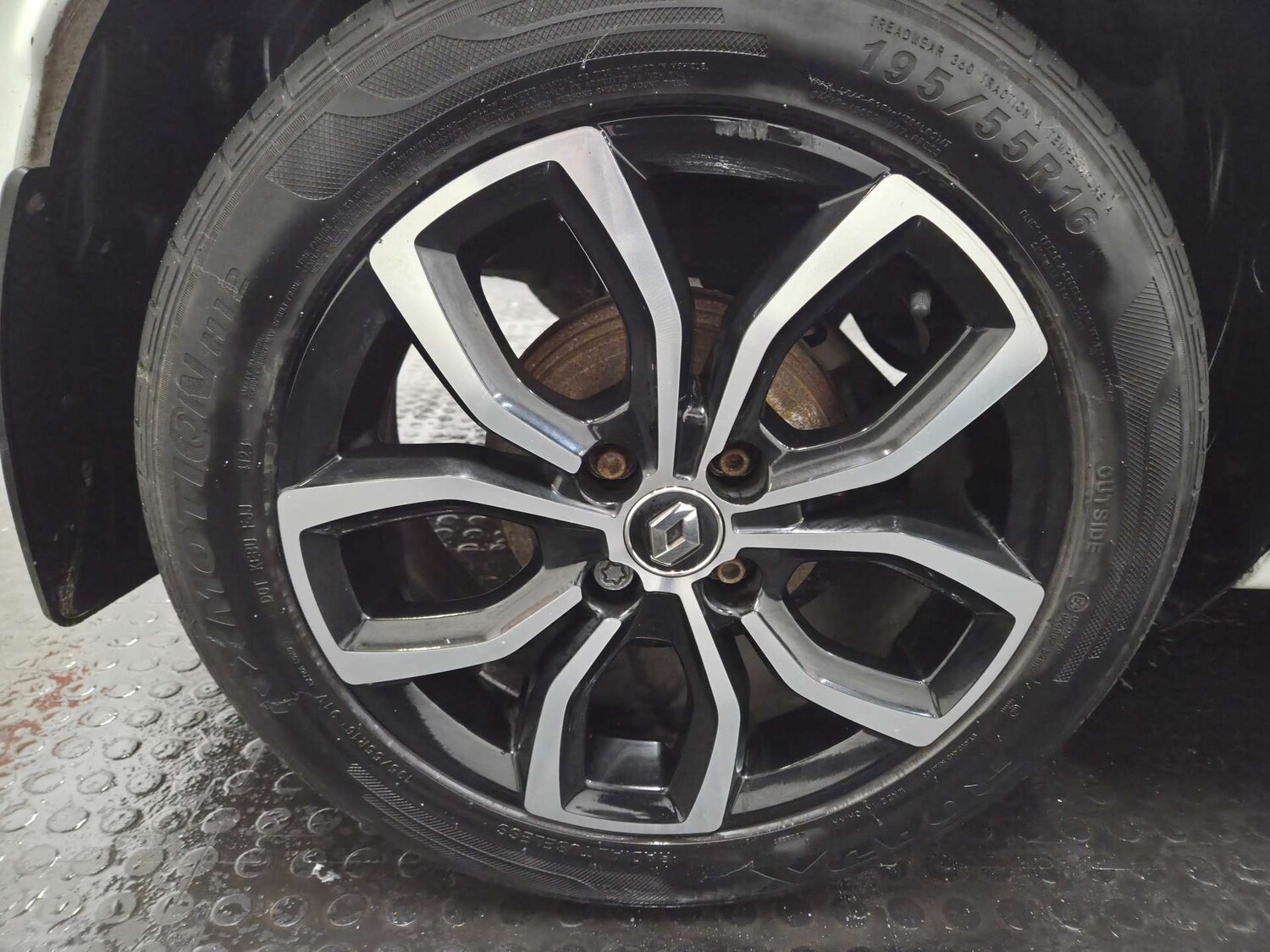 Used Renault Clio 2018 for sale - 77745593: Photo 29