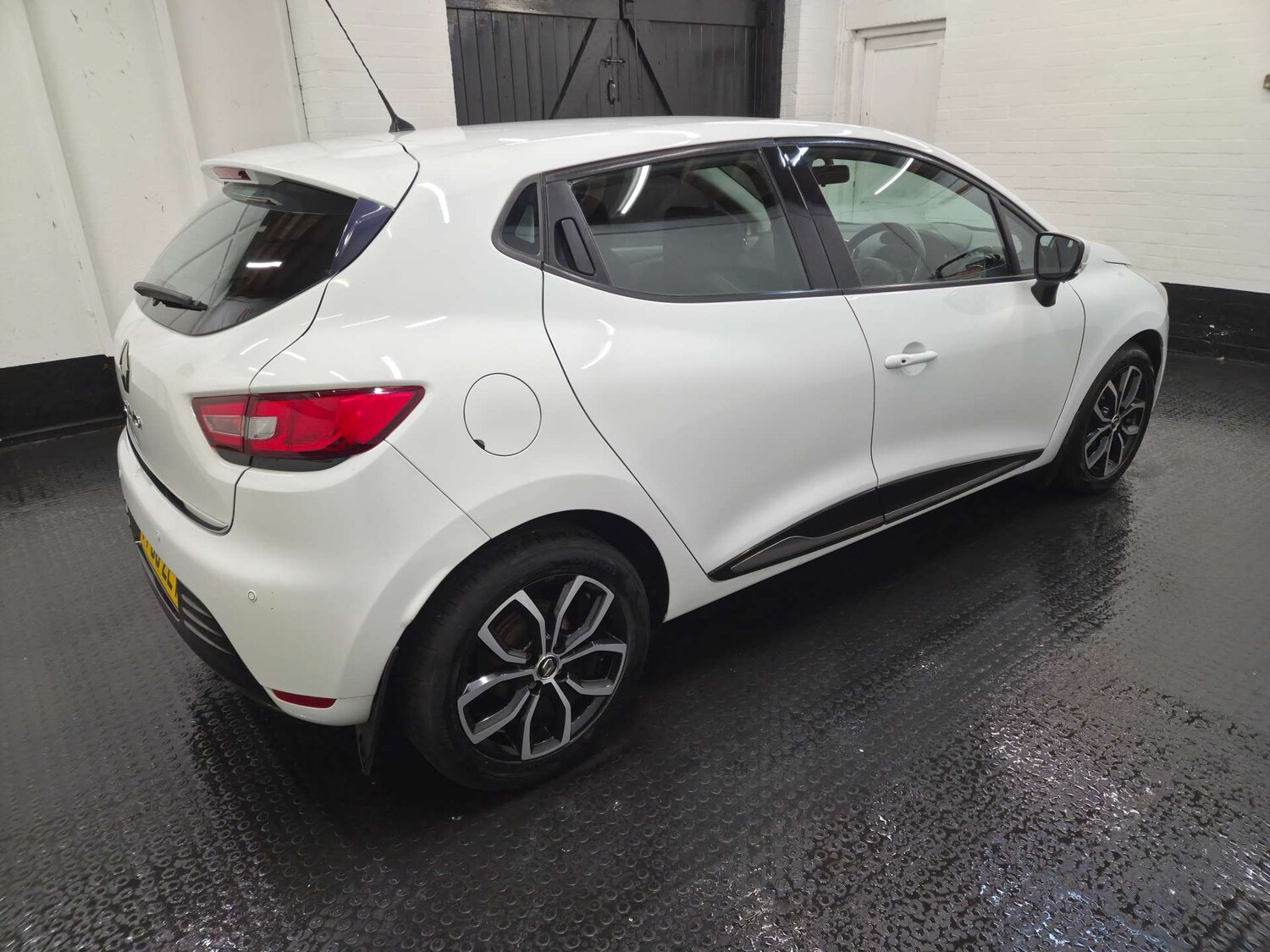 Used Renault Clio 2018 for sale - 77745593: Photo 31