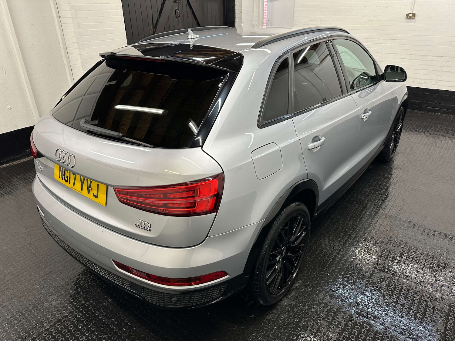 Used Audi Q3 2017 for sale - 76637962: Photo 15