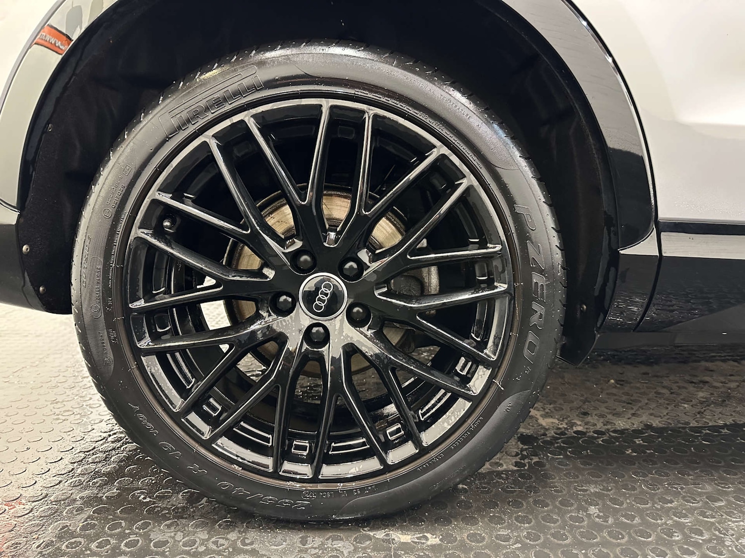 Used Audi Q3 2017 for sale - 76637962: Photo 17