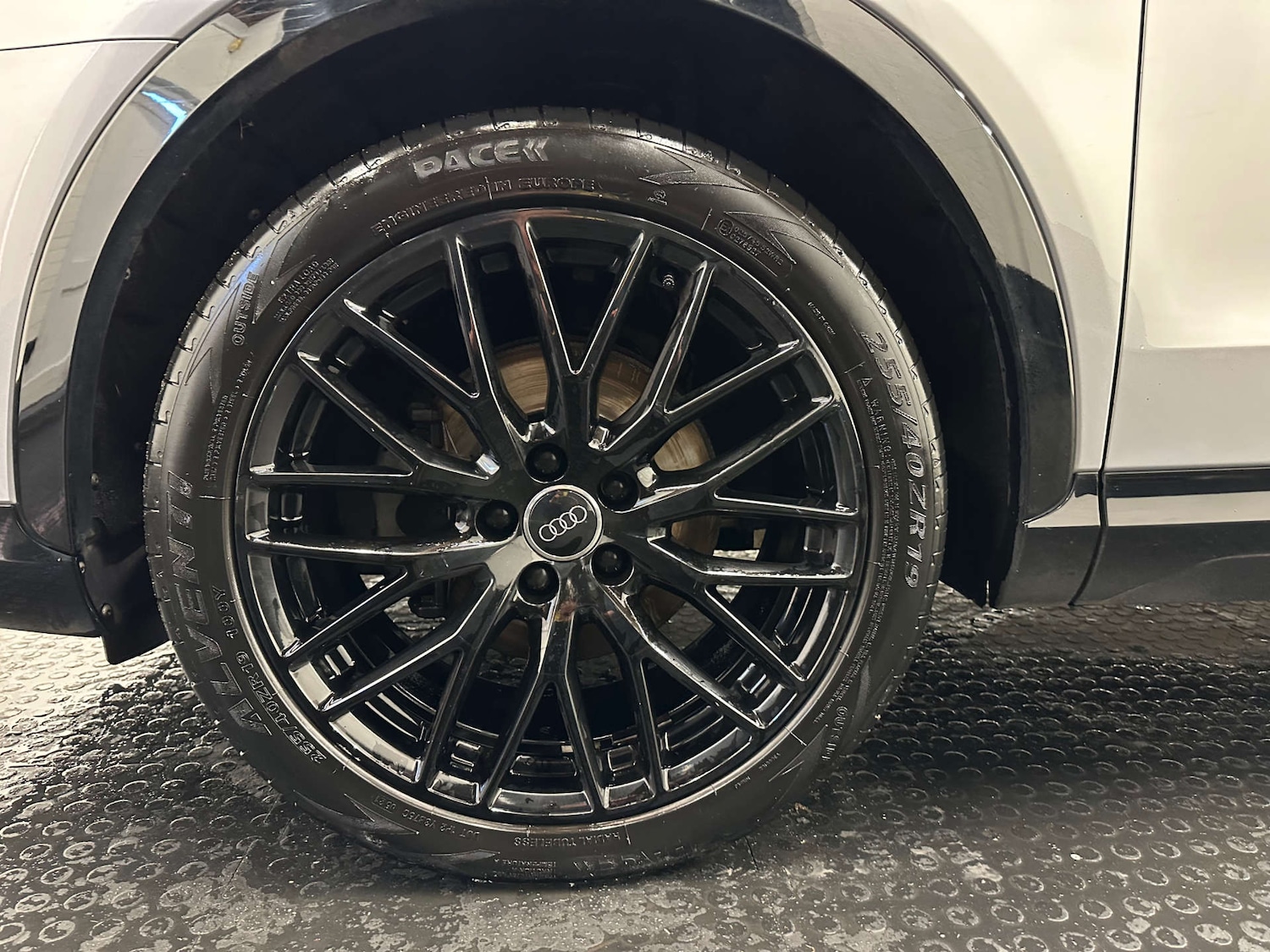 Used Audi Q3 2017 for sale - 76637962: Photo 23