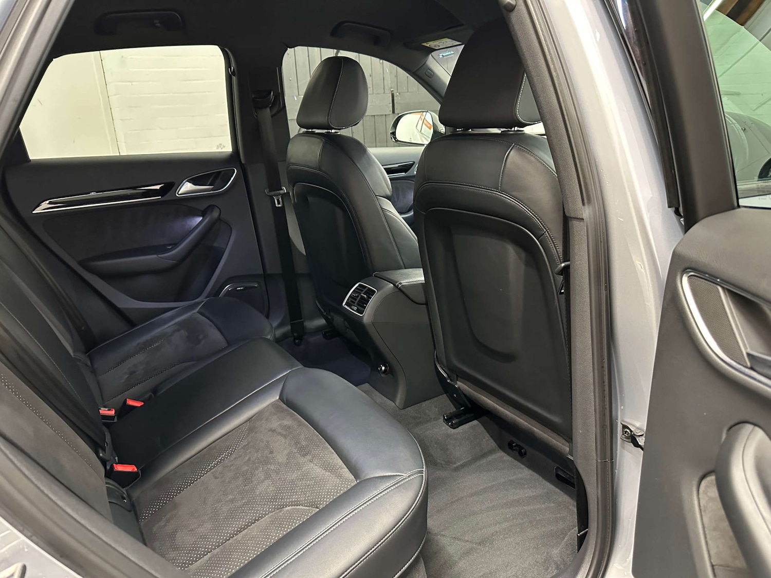 Used Audi Q3 2017 for sale - 76637962: Photo 31