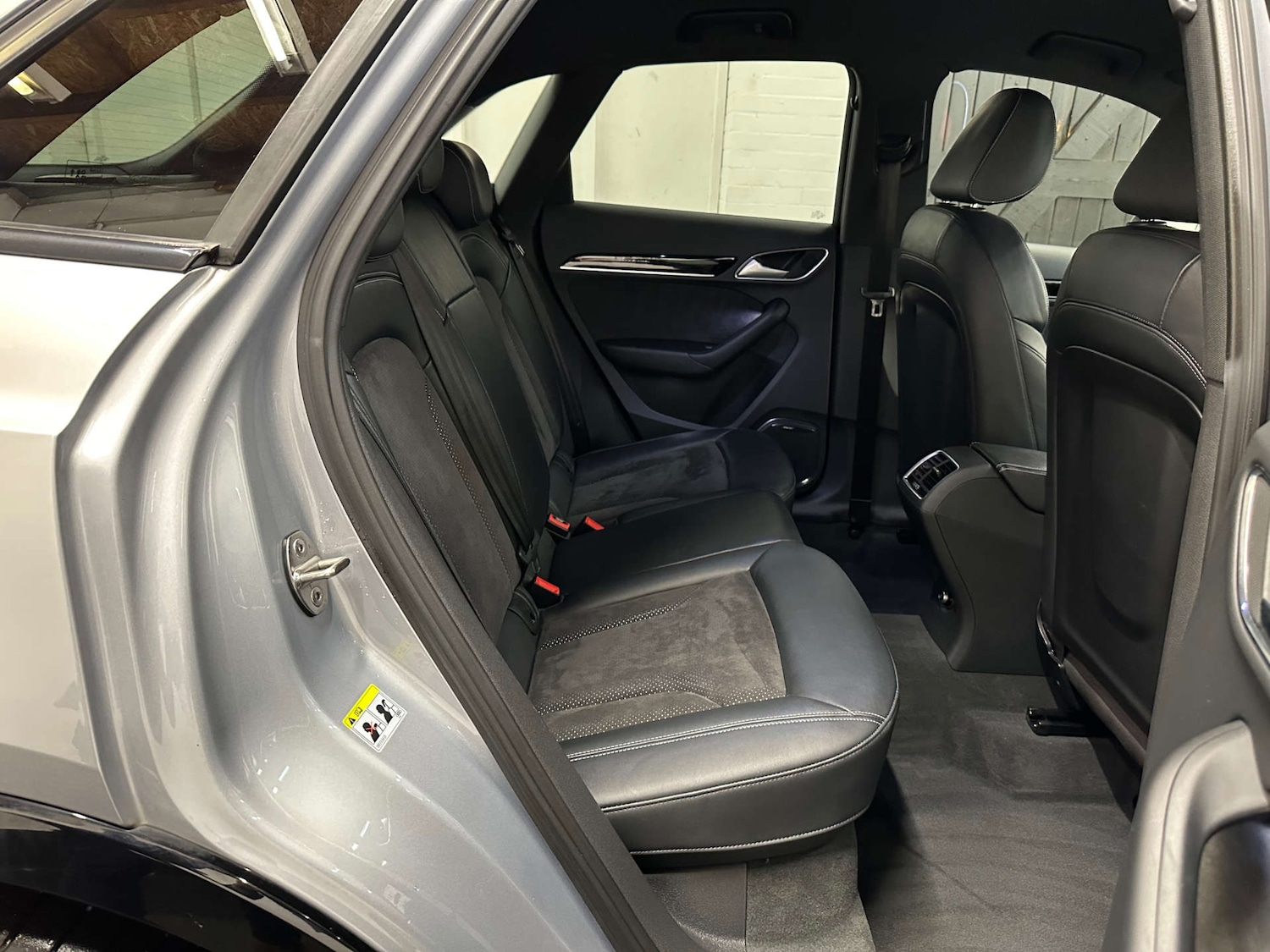 Used Audi Q3 2017 for sale - 76637962: Photo 32