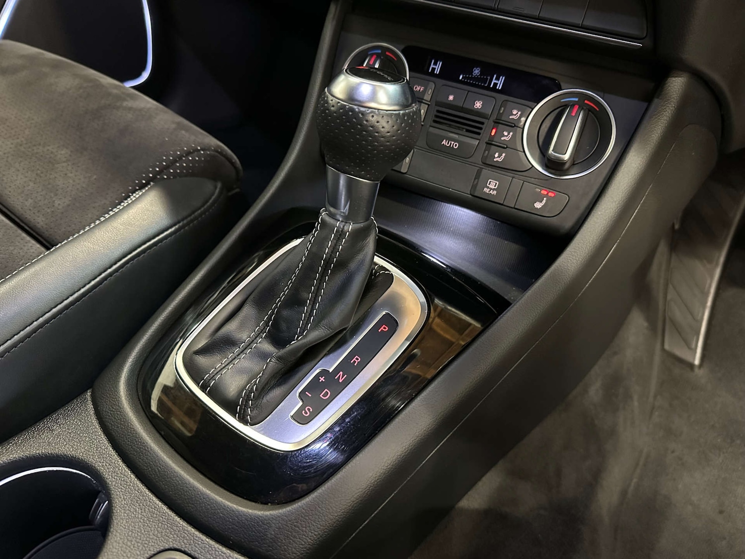 Used Audi Q3 2017 for sale - 76637962: Photo 43