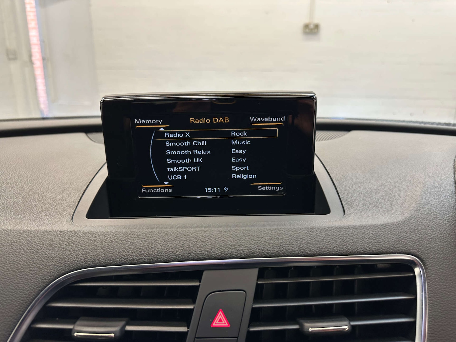 Used Audi Q3 2017 for sale - 76637962: Photo 44