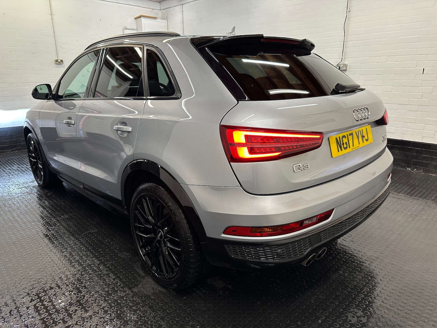 Used Audi Q3 2017 for sale - 76637962: Photo 51