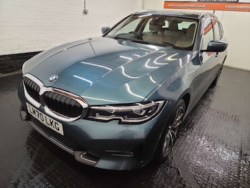 Used BMW 3 Series 2020 for sale - 77938496: Photo