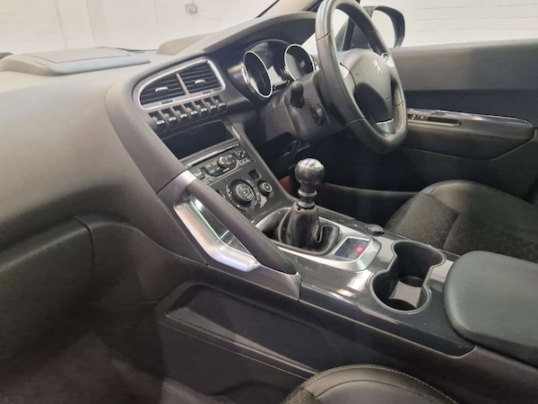 Used Peugeot 3008 2015 for sale - 74877398: Photo 18