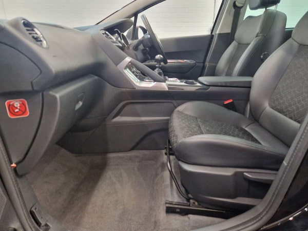 Used Peugeot 3008 2015 for sale - 74877398: Photo 45
