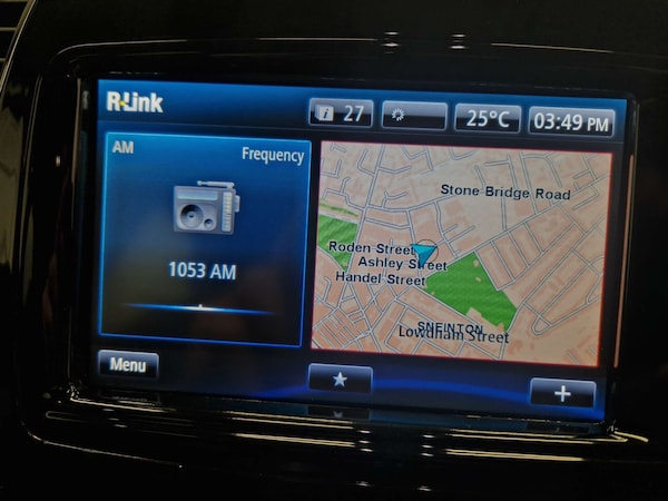 Used Renault Captur 2017 for sale - 76278242: Photo 18