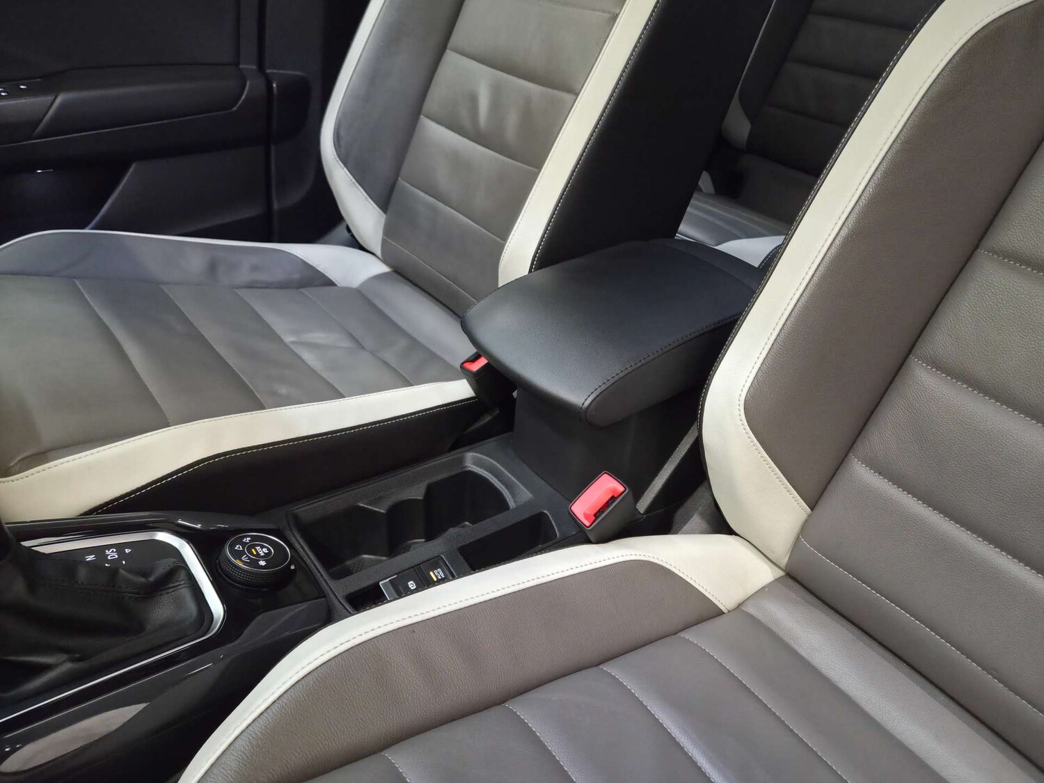 Used Volkswagen T-Roc 2020 for sale - 77506855: Photo 27